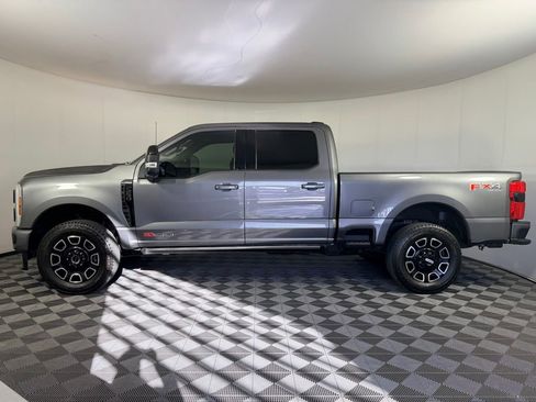Used 2025 Ford F250 Platinum AWD/4WD image 9