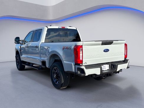 New 2026 Ford F250 XL w/ STX Appearance Package AWD/4WD image 9
