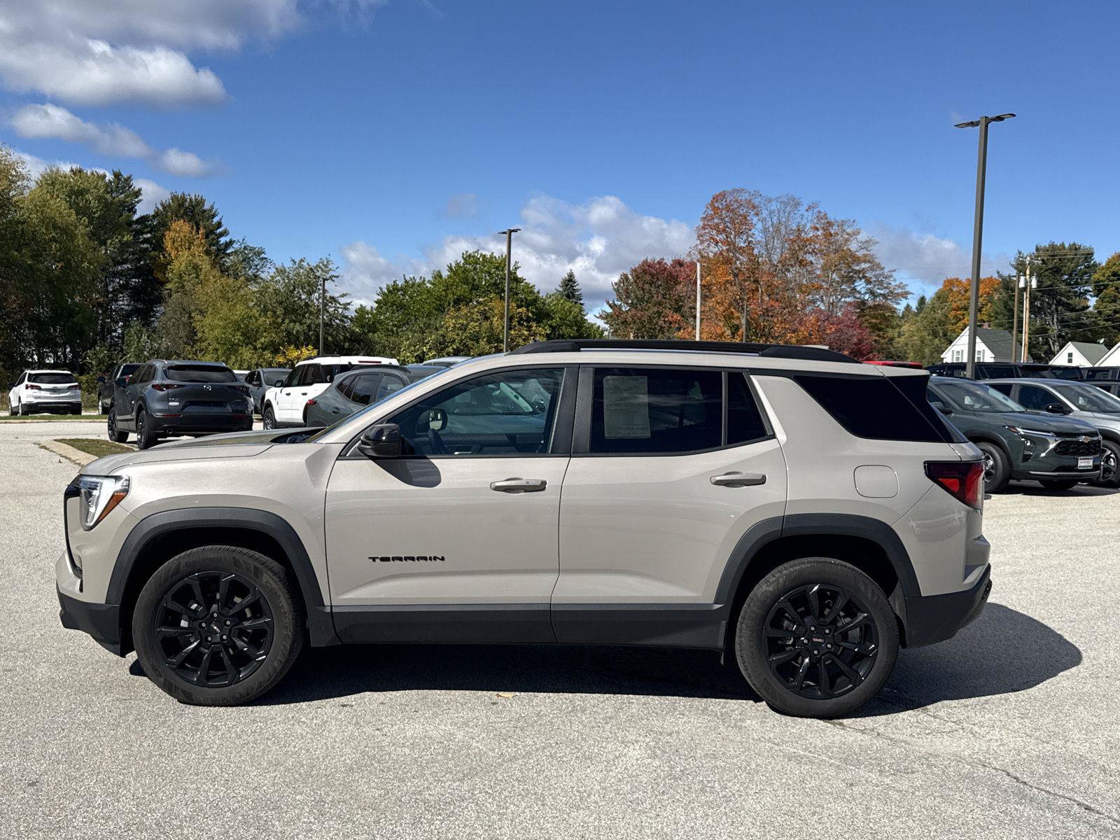 Used 2026 GMC Terrain Elevation w/ Elevation Premium Package AWD/4WD image 4