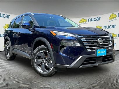 Used 2024 Nissan Rogue SV w/ SV Premium Package