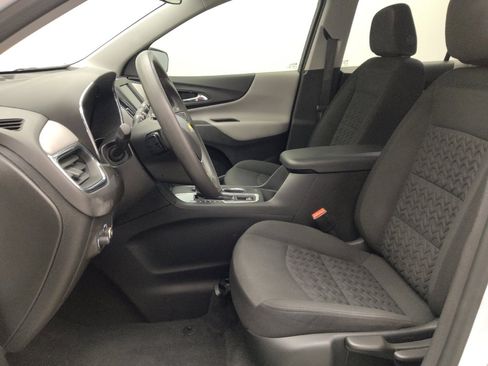 Used 2024 Chevrolet Equinox LS image 17