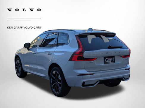 New 2026 Volvo XC60 B5 Plus w/ Protection Package Premier image 5