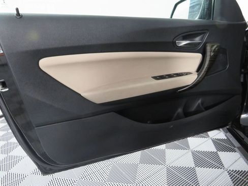 Used 2017 BMW 230i Convertible RWD image 31