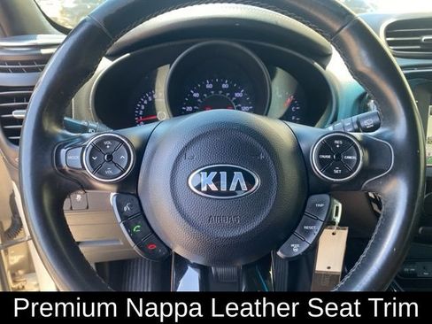 Used 2015 Kia Soul ! w/ Sun & Sound Package FWD image 11