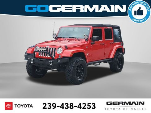 Used 2017 Jeep Wrangler Unlimited Sahara w/ Max Tow Package AWD/4WD image 1