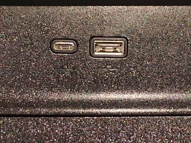 Used 2026 Chevrolet Equinox LT w/ Safety and Technology Package FWD image 7