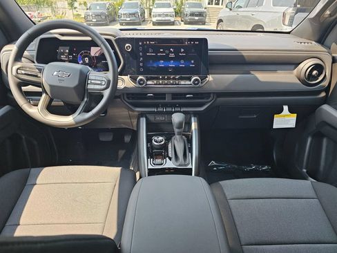 New 2026 Chevrolet Colorado Trail Boss AWD/4WD image 24