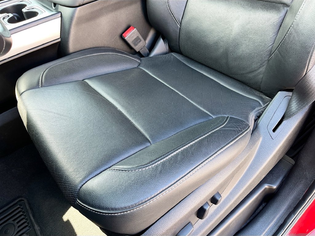 Used 2019 Chevrolet Silverado 2500 LTZ w/ Duramax Plus Package AWD/4WD image 20