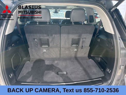 Used 2022 Jeep Grand Cherokee L Limited AWD/4WD image 10