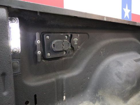 Used 2023 RAM 3500 Limited AWD/4WD image 31
