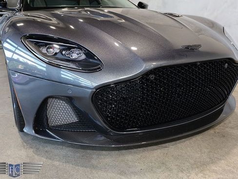 Used 2022 Aston Martin DBS Superleggera image 13