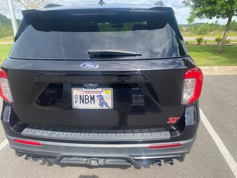 Used 2022 Ford Explorer ST w/ Equipment Group 401A AWD/4WD image 8