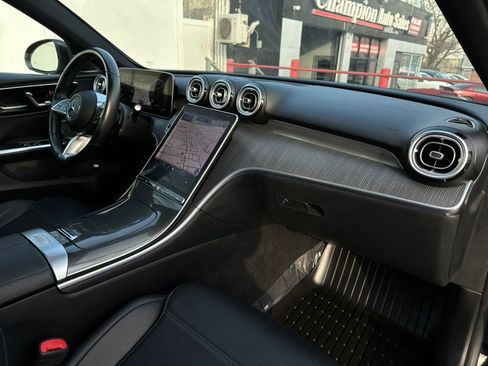 Used 2022 Mercedes-Benz C 300 4MATIC Sedan image 25