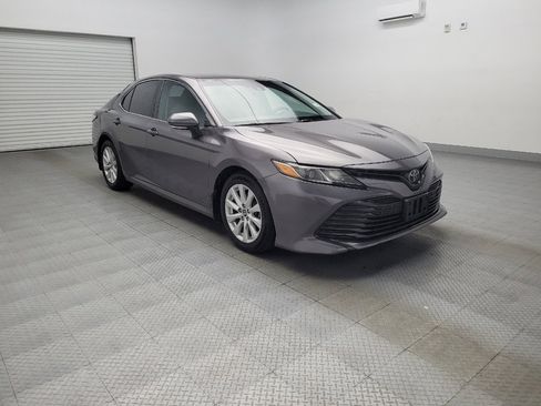 Used 2018 Toyota Camry LE w/ Convenience Package image 13