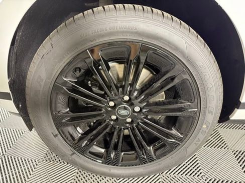 Certified 2026 Land Rover Range Rover Evoque S image 10