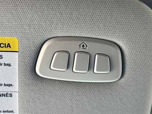 New 2025 Ford Explorer Active w/ Active Comfort Package image 14