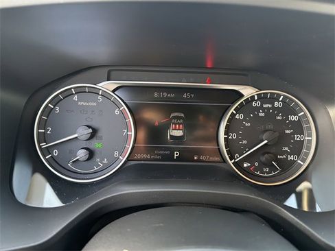 Used 2023 Nissan Rogue SV image 12