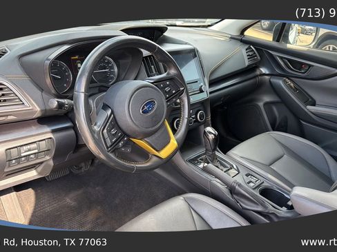 Used 2021 Subaru Crosstrek 2.5i Sport w/ Moonroof Package image 24