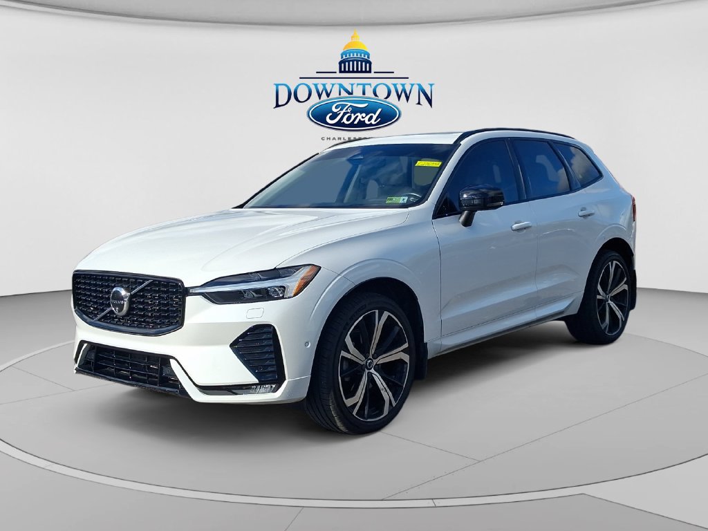 Used 2024 Volvo XC60 B5 Ultimate w/ Protection Package Premier AWD/4WD image 7