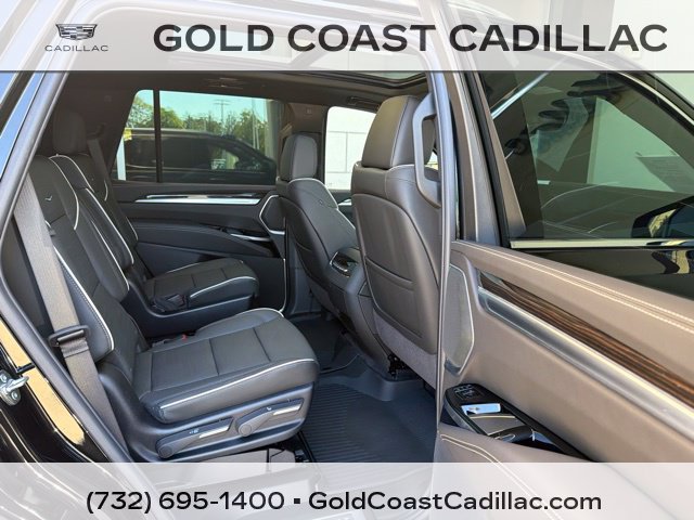 Certified 2026 Cadillac Escalade Luxury w/ Touring Package AWD/4WD image 8
