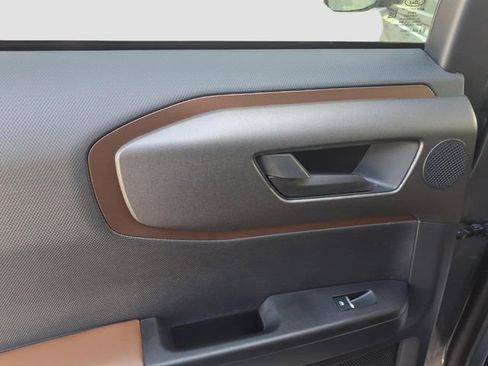 New 2026 Ford Bronco Sport Outer Banks w/ Outer Banks Tech Package+ AWD/4WD image 6