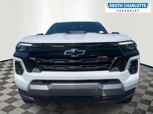 Used 2023 Chevrolet Colorado Z71 w/ Advanced Trailering Package AWD/4WD image 2
