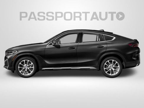 Used 2022 BMW X6 xDrive40i w/ M Sport Package AWD/4WD image 3