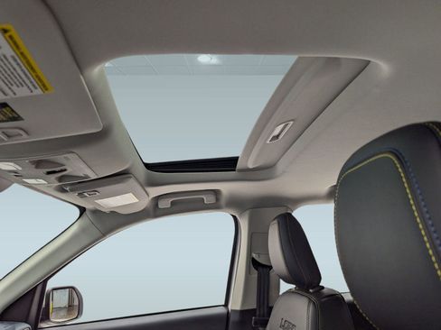 New 2025 Ford Maverick Lobo image 13