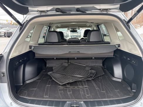 Used 2020 Subaru Forester Touring image 5