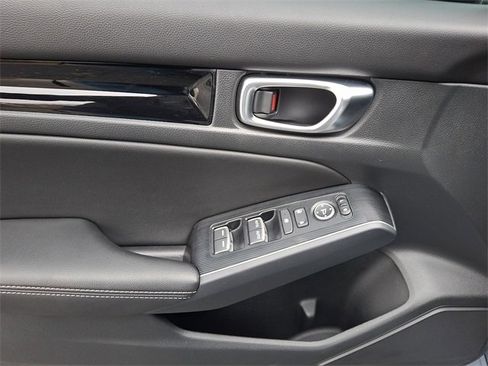 Used 2023 Honda Civic Sport Touring image 12