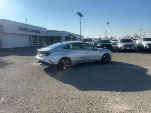 Used 2025 Hyundai Sonata SEL image 16