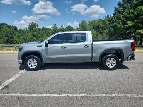Certified 2026 GMC Sierra 1500 SLE AWD/4WD image 2