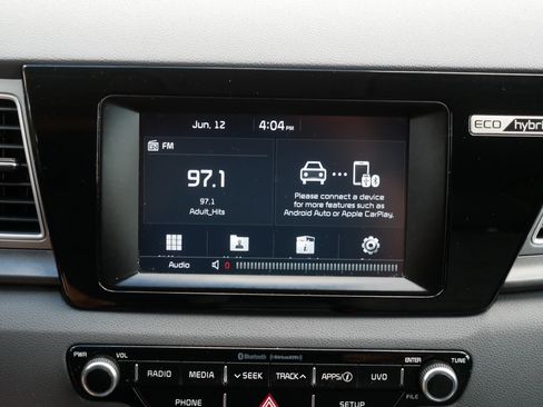 Used 2018 Kia Niro FE FWD image 22