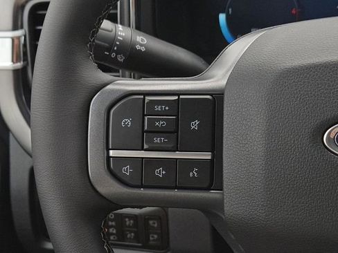 New 2025 Ford F250 Lariat w/ FX4 Off-Road Package image 18