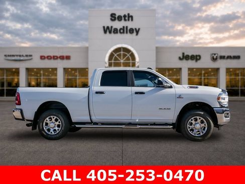 Used 2022 RAM 3500 Big Horn w/ Level C Equiment Group AWD/4WD image 72