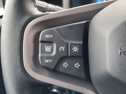 Used 2025 Ford Bronco Big Bend image 14