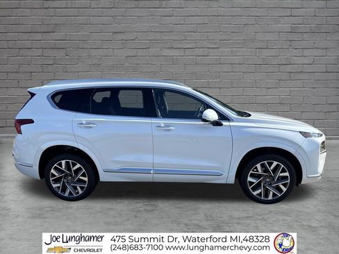 Used 2023 Hyundai Santa Fe Calligraphy AWD/4WD image 2