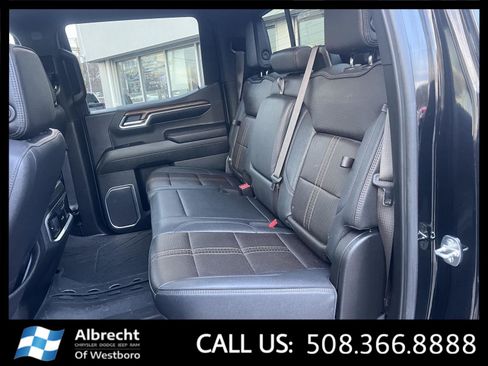 Used 2023 Chevrolet Silverado 1500 High Country w/ High Country Premium Package image 13