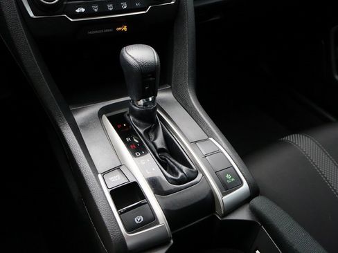 Used 2020 Honda Civic LX image 36