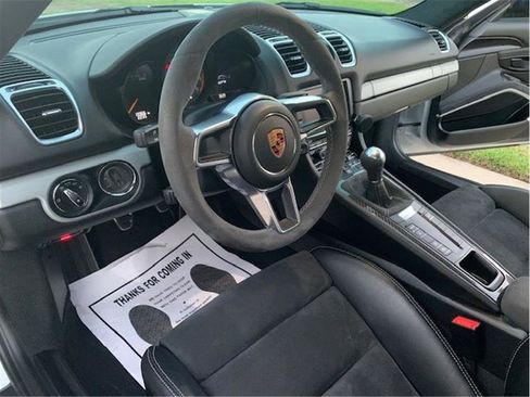 Used 2016 Porsche Cayman GT4 image 14