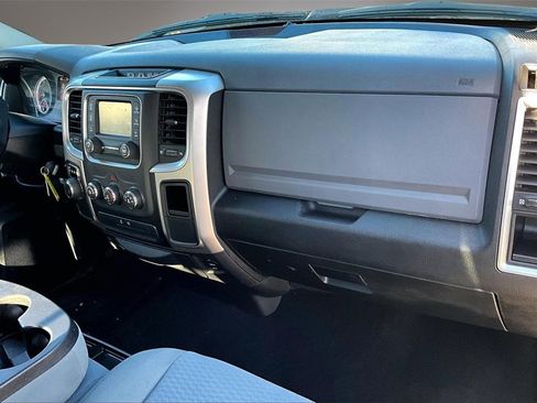 Used 2019 RAM 1500 Classic SLT image 26