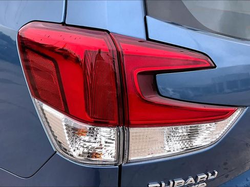 Used 2023 Subaru Forester AWD/4WD image 28