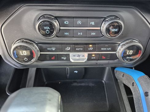 Certified 2023 Ford Bronco Outer Banks image 8