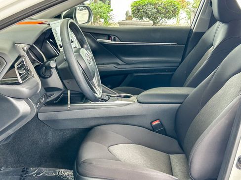Used 2024 Toyota Camry LE FWD image 17