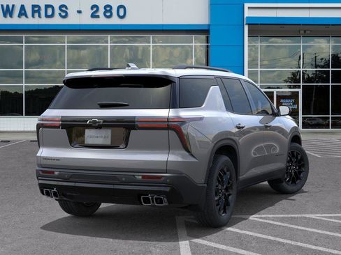 New 2026 Chevrolet Traverse LT w/ Midnight/Sport Edition image 4