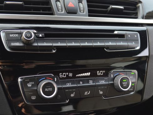 Used 2016 BMW X1 xDrive28i image 21