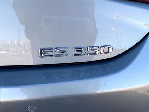Used 2024 Lexus ES 350 image 30