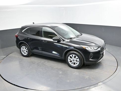 Used 2024 Ford Escape Active AWD/4WD image 24