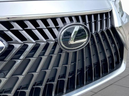 Used 2024 Lexus ES 350 w/ Premium Package FWD image 29
