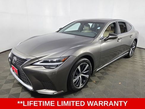 Used 2022 Lexus LS 500 AWD w/ Accessory Package (Z2) image 3